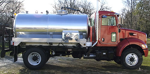 Septic Tank Truck for draining and servicing Septic Tanks